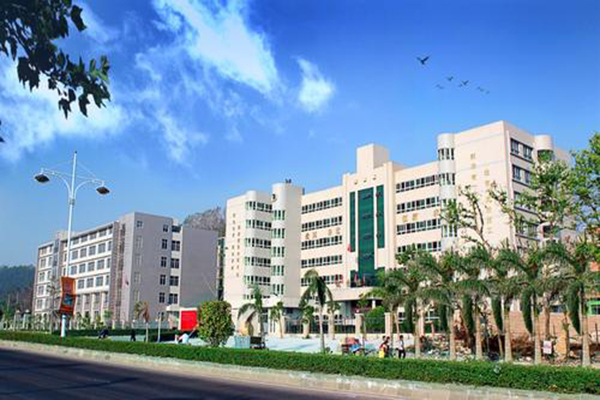 云南往年有哪些好的卫校